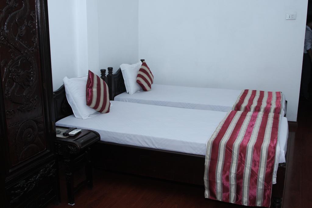 Hoang Cuong Hotel Hanói Exterior foto